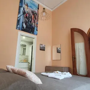 https://le-vie-del-centro-bb.hotels-amalfi.com